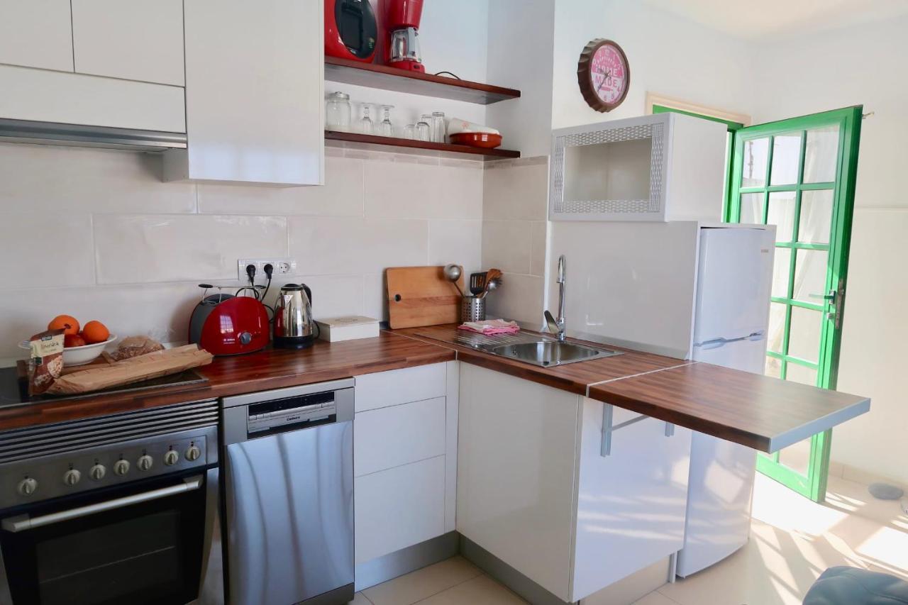 Apartment Los Zafiros In Puerto Del Carmen Aircond & Wifi & Dishwasher 蒂亚斯 外观 照片